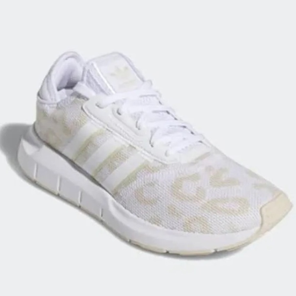 Adidas Swift Run X 'Leopard - Halo Ivory Sneakers